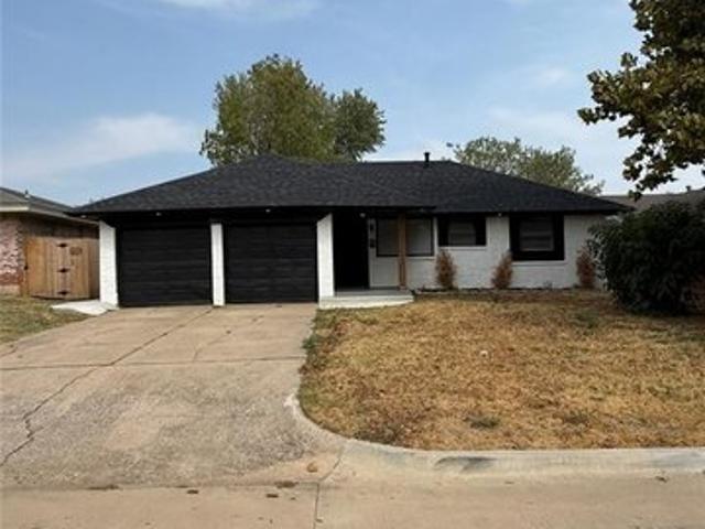 House for sale in Moore, Cleveland County