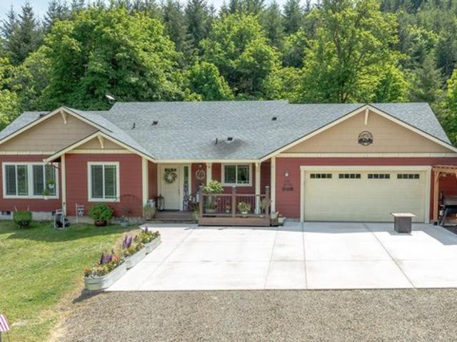 House for sale in Oregonia