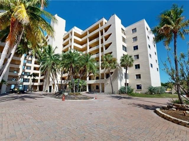 Condo for sale in Fort Myers Beach, Florida