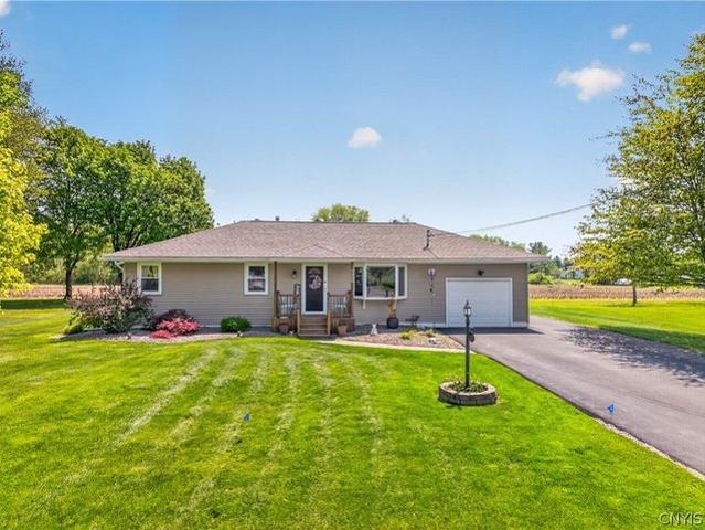House for sale in Oneida, New York