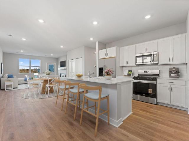 House for sale in Brookshire, Lakeville