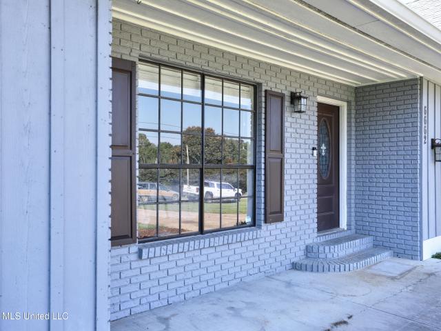 House for sale in Diamondhead, Mississippi