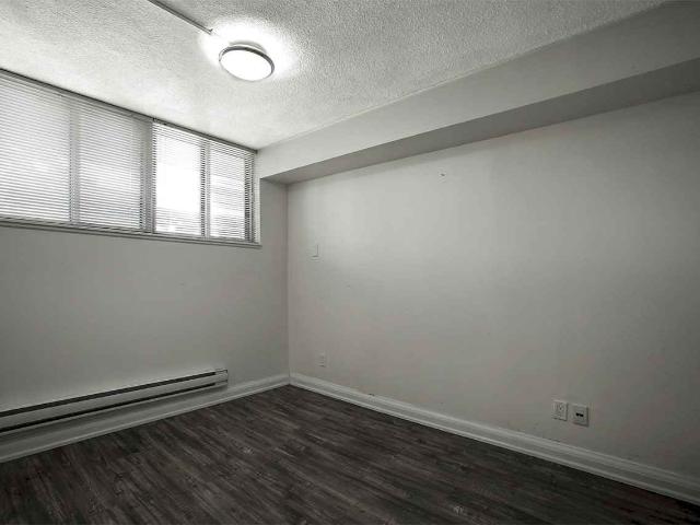 Apartment for rent in Durham, Ontario