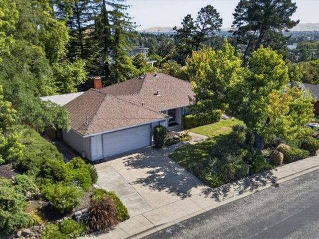 House for sale in Pleasant Hill, California