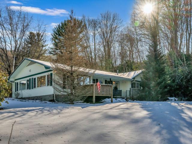 House for sale in Avery, North Carolina