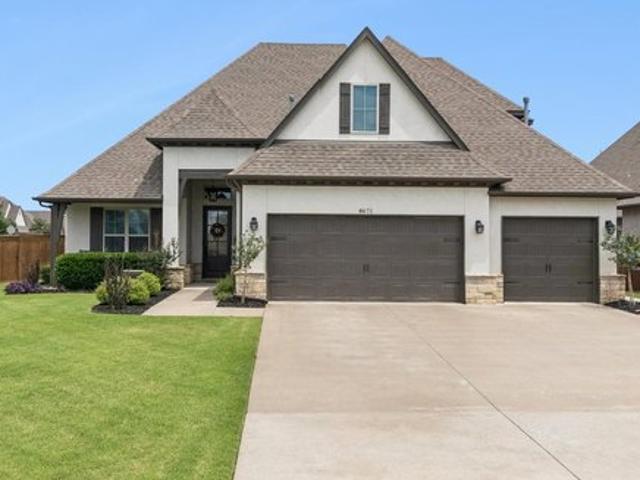 House for sale in Bixby, Oklahoma