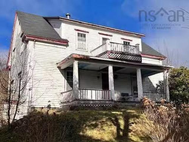 House for sale in Upper Lahave, Nova Scotia
