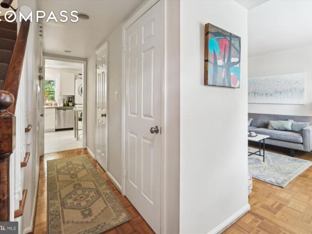 Townhouse for rent in Chevy Chase