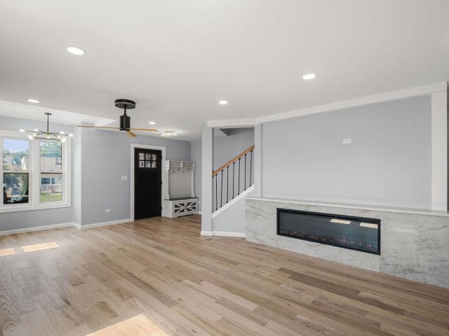 House for sale in Dunning, Harwood Heights