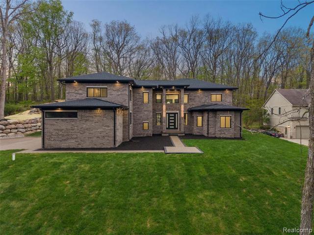 House for sale in Davisburg, Michigan
