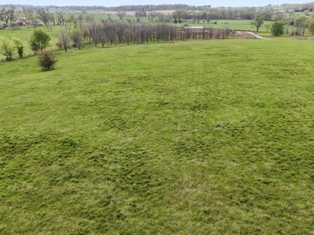 House for sale in Barry, Missouri