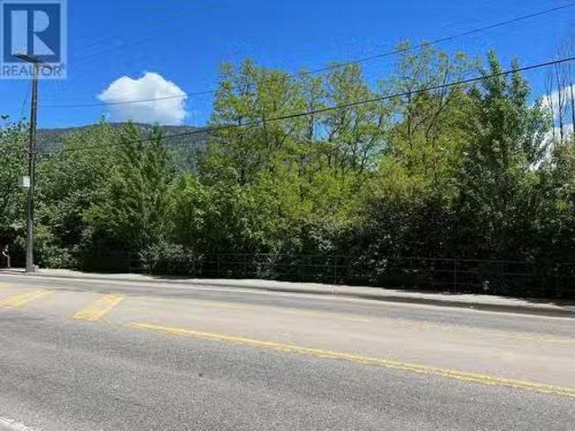House for sale in Castlegar, British Columbia