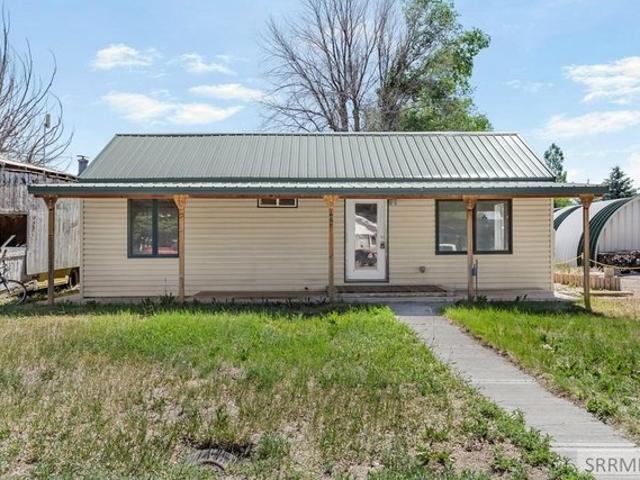 House for sale in Arco, Idaho