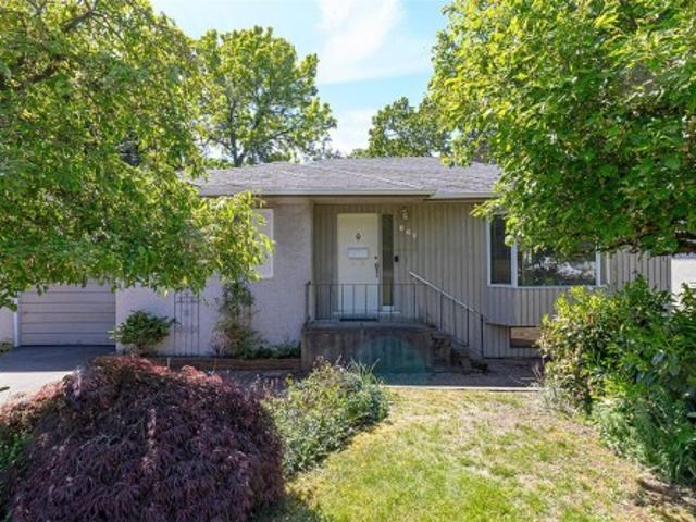 House for sale in Saanich, British Columbia