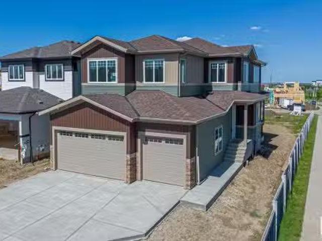 House for sale in Hilldowns, City of Spruce Grove