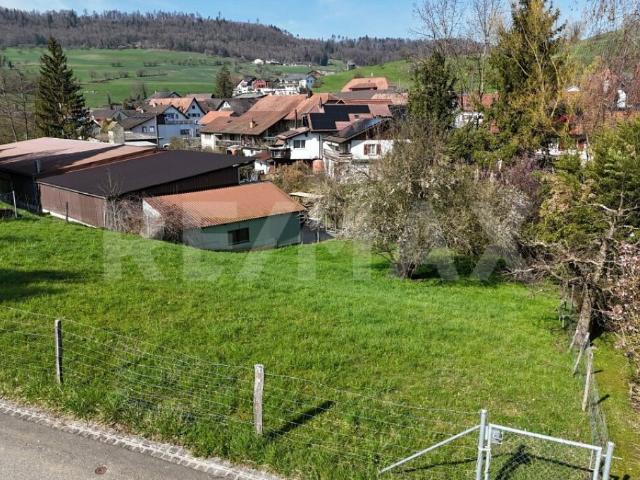 Immobilie kaufen in Oberhofen (AG), Aargau
