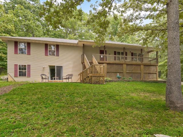 House for sale in Stone, Missouri