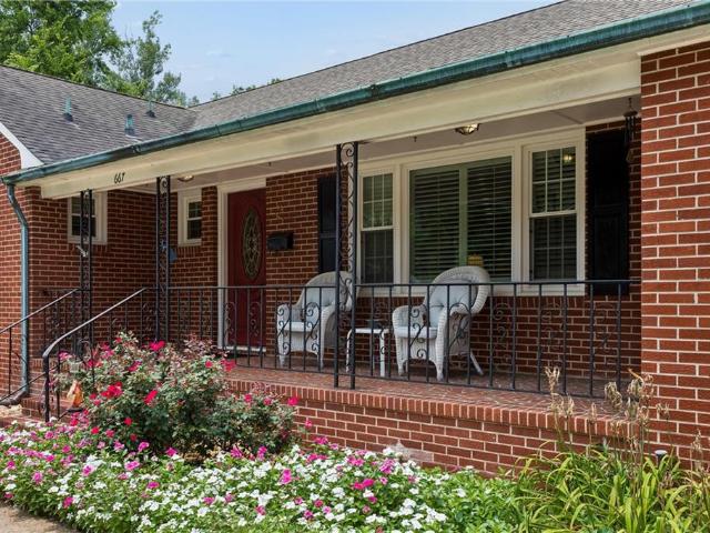 House for sale in Virginia