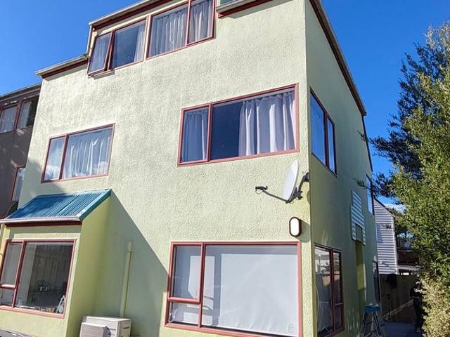 House for rent in Otakou