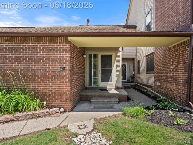 Condo for sale in West Bloomfield, Michigan