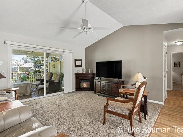 Condo for sale in Caledonia Charter Township, Caledonia