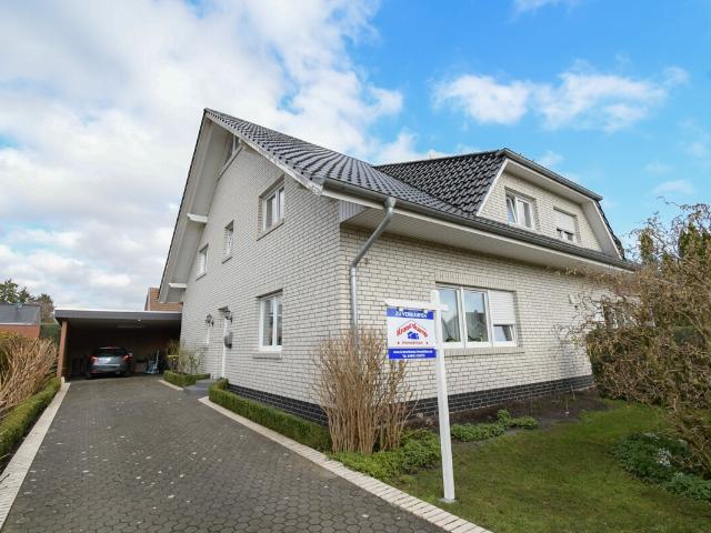 Doppelhaushälfte kaufen in Friesoythe, Niedersachsen