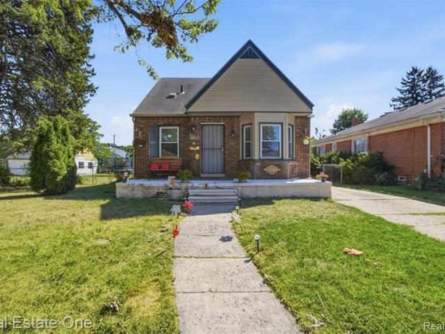 House for sale in Dearborn Heights, Michigan