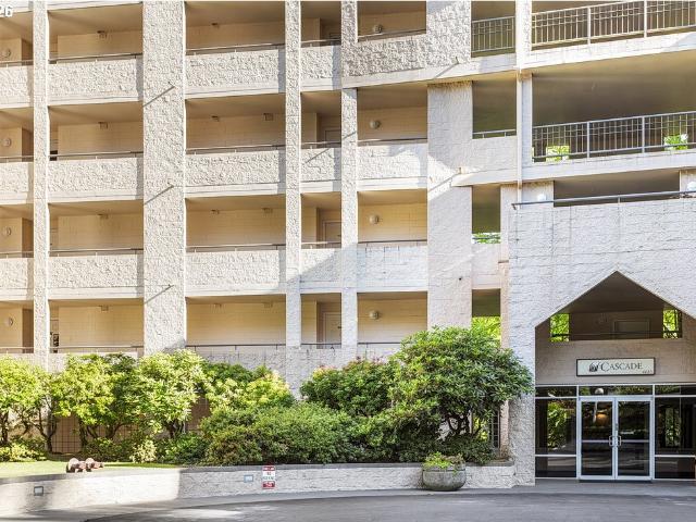 Condo for sale in Oregonia