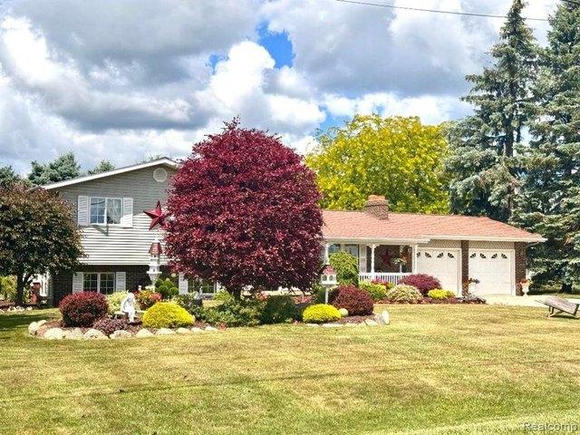House for sale in Tuscola, Michigan