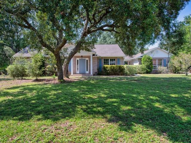 House for sale in Navarre, Florida