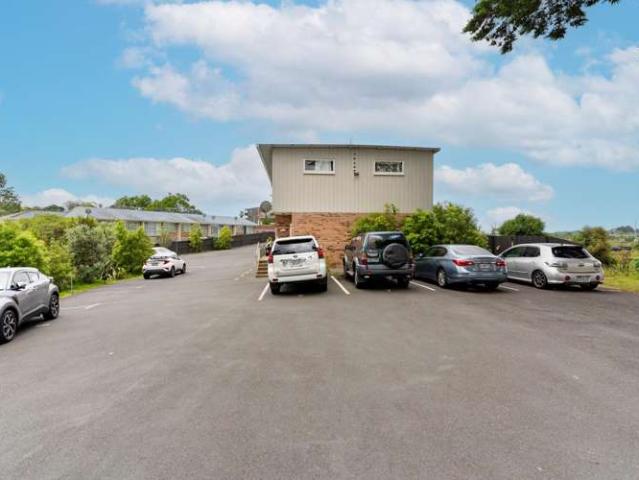 House for rent in Owhata