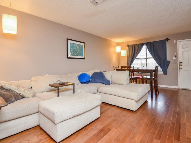 Townhouse for sale in Houston Townhouse for sale in Houston