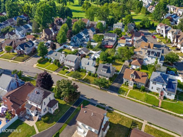 House for sale in Bloomfield, New Jersey