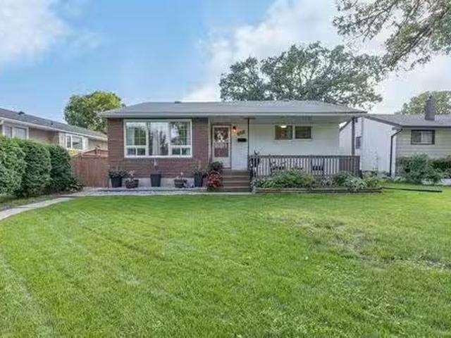 House for sale in East St. Paul, Manitoba