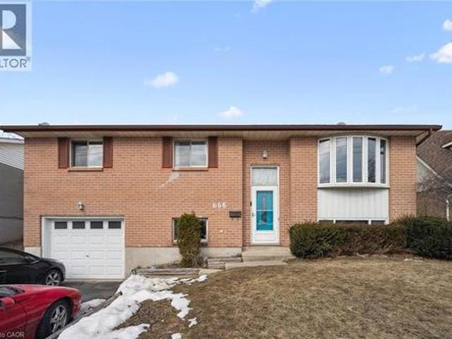 House for sale in Guelph, Ontario
