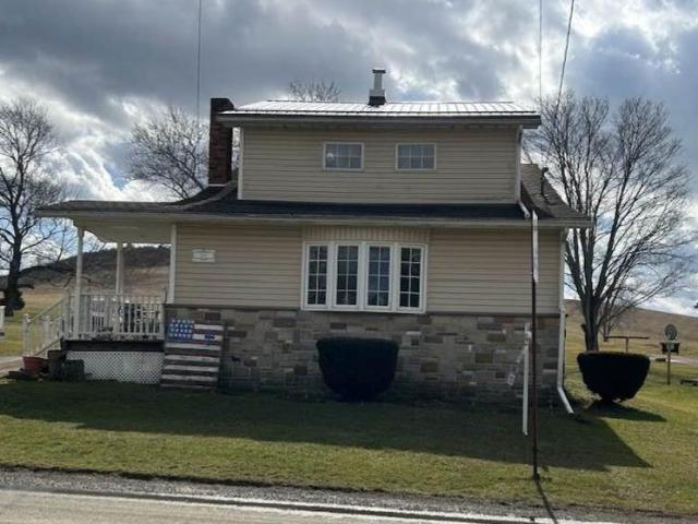 House for sale in Mayport, Pennsylvania