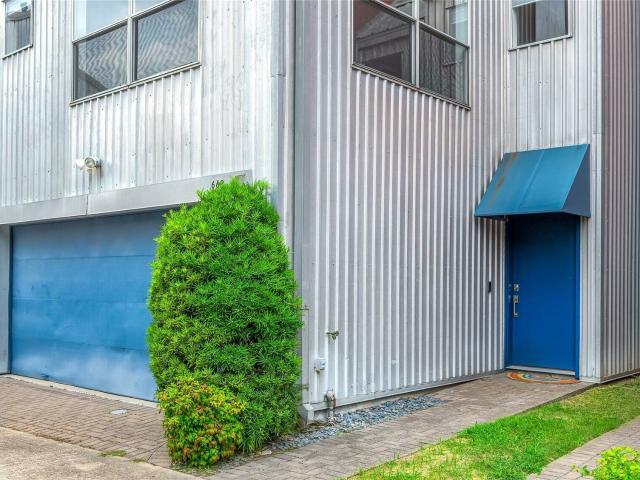 Townhouse for sale in Houston
