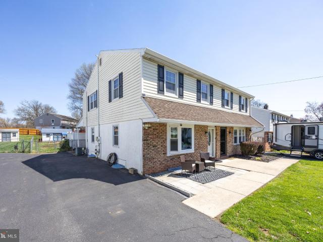 Property for sale in Arcola, Pennsylvania