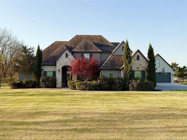 House for sale in Rogers, Oklahoma