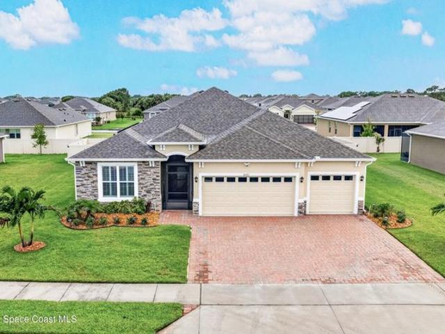 House for sale in Grant, Florida