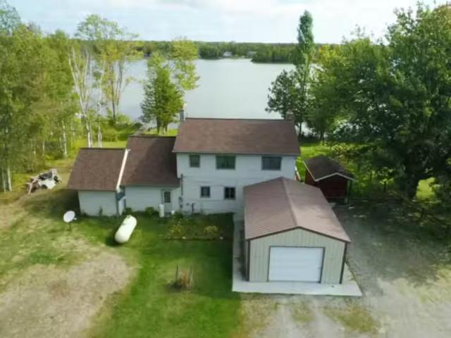 House for sale in Alpena