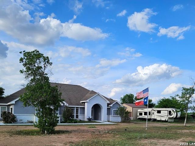House for sale in Somerset, Texas