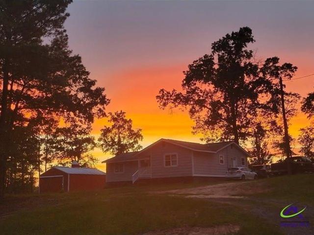 House for sale in Roberta, Georgia