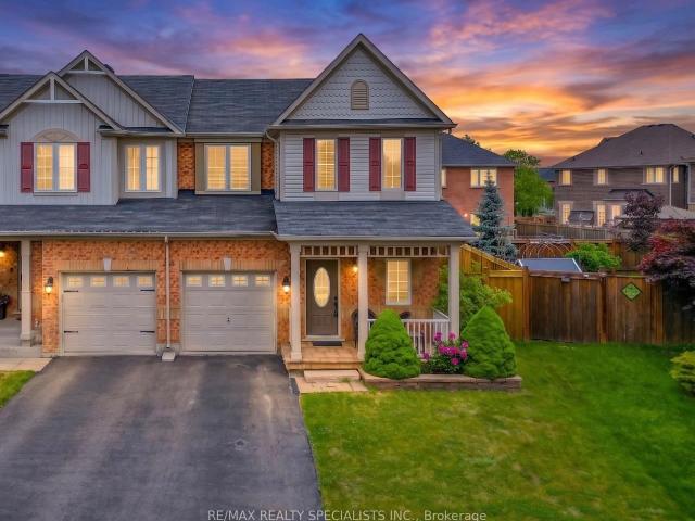 Townhouse for sale in Woburn, Ontario