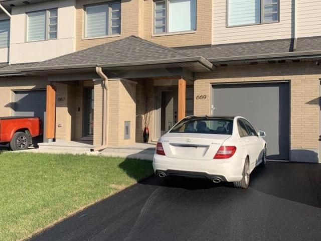 Townhouse for rent in Mulhurst Bay, Ontario