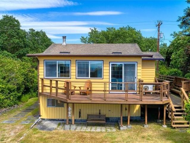 House for sale in Point Roberts, Washington