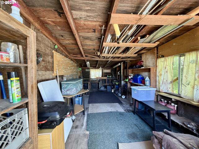 House for sale in Coquille