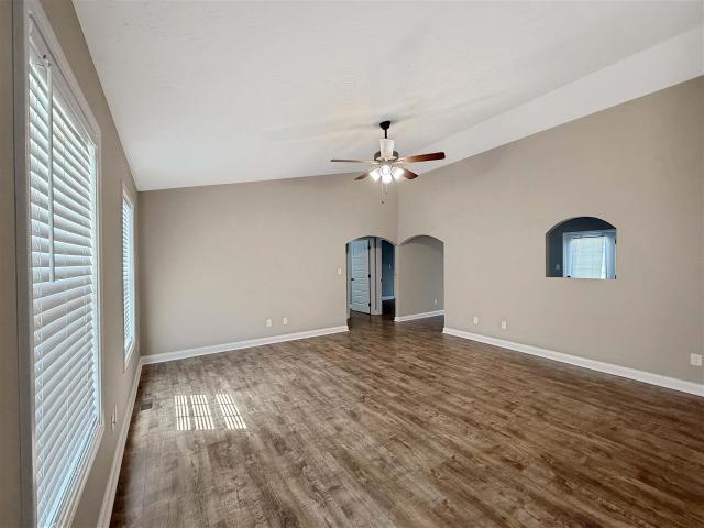 House for sale in Bowling Green, Kentucky