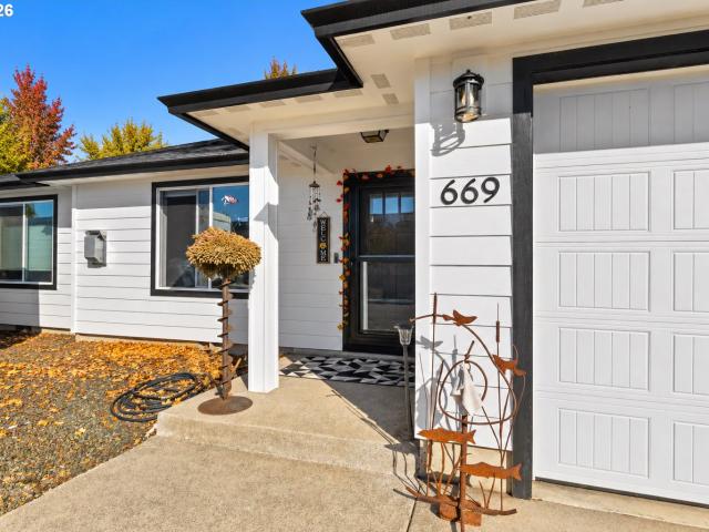 House for sale in Winston, Douglas County