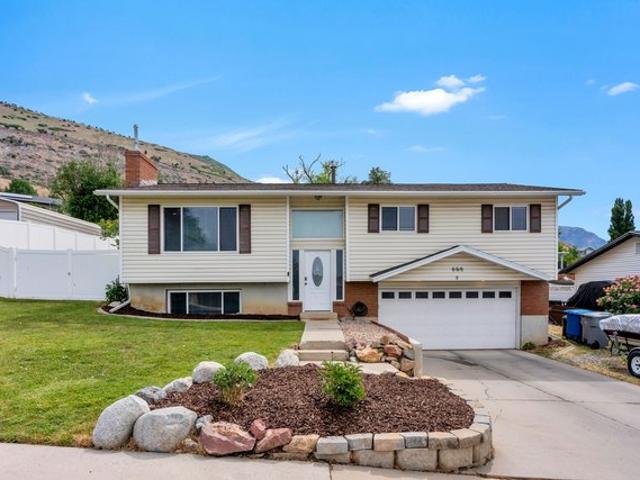 House for sale in Pleasant Grove, Utah
